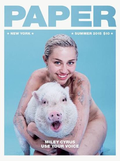 Miley Cyrus.

La intérprete de éxitos como Wrecking Ball comunicó en julio de 2011 el fallecimiento de su querida cerda Pig Pig. “Te echaré de menos siempre”, declaró la cantante, que incluso fue retratada junto al animal en la portada del número veraniego de 2015 de la revista Paper Magazine.