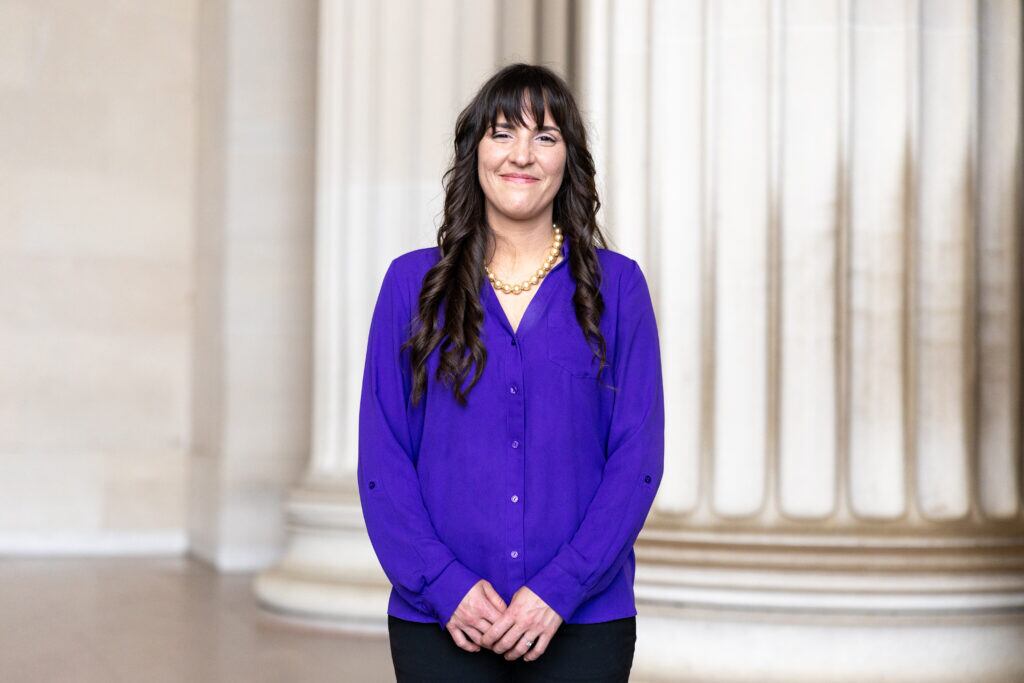 Kaley Chiles, retratada ante la sede del el Supremo, en Washington.
