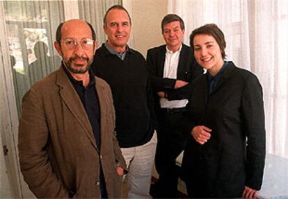 Roberto Collovà, G. Vázquez Consuegra, Carlos Meri y Olga Vázquez-Ruano, ayer, en El Escorial.