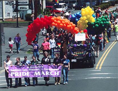 Un momento del <b></b><i>Pryde March,</i> la fiesta del orgullo gay de Northampton.