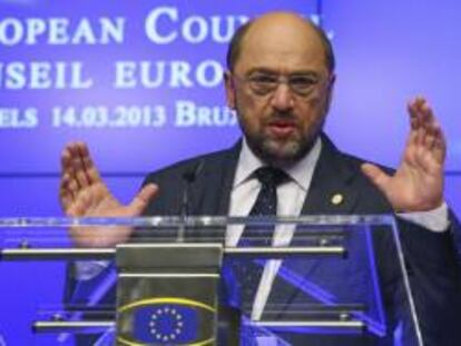 El presidente del Parlamento Europeo, Martin Schulz, da una rueda de prensa durante la reunión de la Comisión Europea que se celebra en Bruselas, Bélgica.
