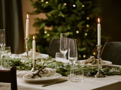 Si te preguntas cómo decorar la mesa de Navidad este 2025, Ikea tiene los productos ideales.