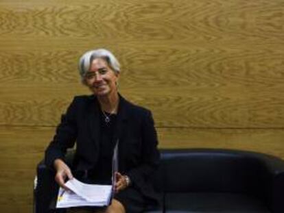 El Fondo Monetario Internacional (FMI) prevé que Portugal superará en 2012 el tope de déficit. EFE/Archivo