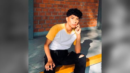 Jonathan Santos, de 18 años, el joven estudiante que fue encontrado muerto en una carretera de Jalisco con un disparo en la cabeza.