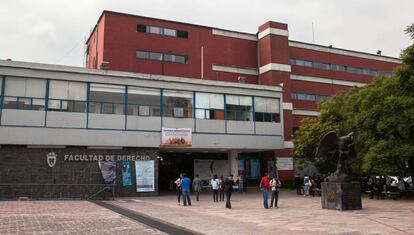 La Facultad de Derecho de la Universidad Nacional Autonóma de México.