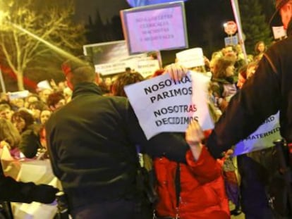 Manifestantes este viernes en Valladolid.