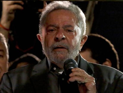 Lula discursa na av. Paulista na última sexta-feira.