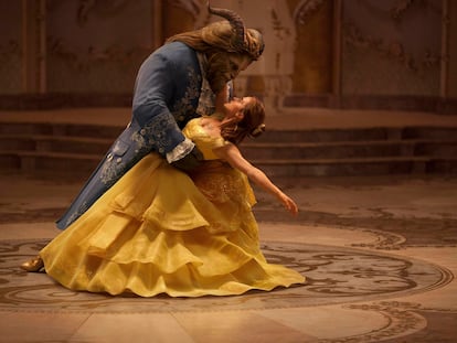 Emma Watson y Dan Stevens en la adaptación de 'La Bella y la Bestia'