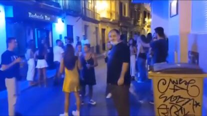 Fiestas sin mascarillas ni distancia social en mitad de la segunda ola de la pandemia