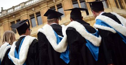 Graduados de la Universidad de Oxford (Reino Unido).