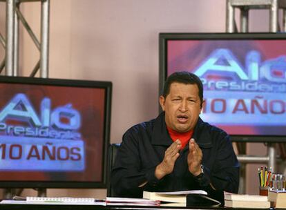 Hugo Chávez inicia el pasado jueves la emisión del programa especial de cuatro días de <i>Aló, presidente</i>.