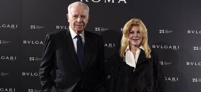 Carmen Cervera y el diseñador Paolo Bulgari, en un acto esta semana en Madrid de la firma Bvlgari con motivo de la exposición 'Bulgari y Roma' en el Museo Thyssen.