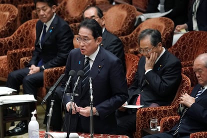 EL primer ministro de Japón, el conservador Fumio Kishida, durante una sesión en el Parlamento el 24 de enero.