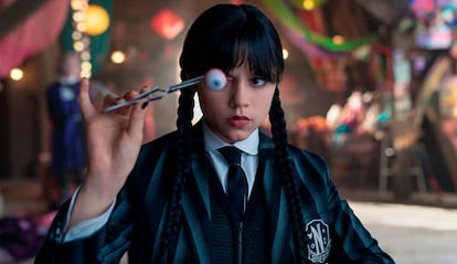 Imagen de la serie Miércoles en su segunda temporada de Netflix