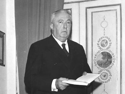 Carlo Emilio Gadda en 1957.