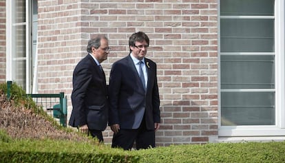 Catalan premier Quim Torra with ex-leader Carles Puigdemont in Waterloo last July.