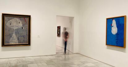 Obras de Joan Miró dentro de la exposición 'Los territorios de la vanguardia: ciudad, exposiciones y revistas'.