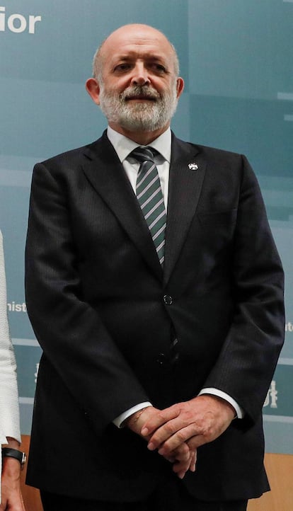 Félix Azón, Director General de la Guardia Civil.