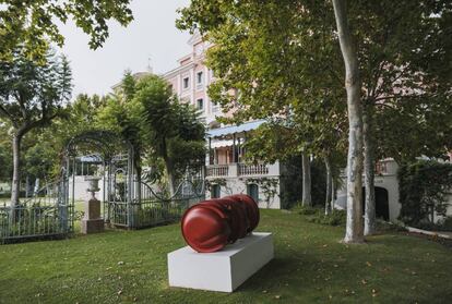 Escultura en el jardín del hotel Anantara Villa Padierna Palace, de Marbella.