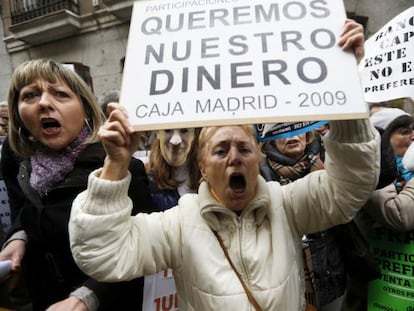 Protesta de un grupo de afectados por las preferentes.