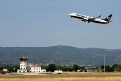 Un avión de la compañía irlandesa Ryanair. EFE/Archivo