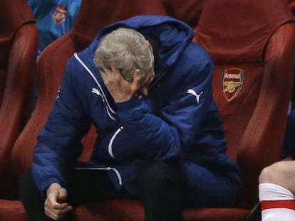 El t&eacute;cnico del Arsenal, Ars&egrave;ne Wenger, durante la derrota contra el M&oacute;naco.