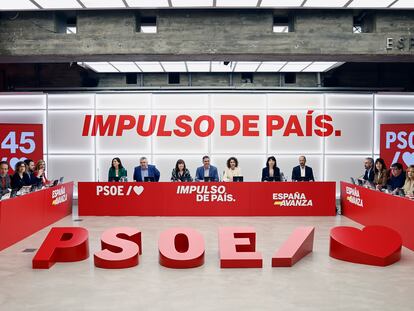 Reunión de la ejecutiva federal del PSOE tras las elecciones vascas.