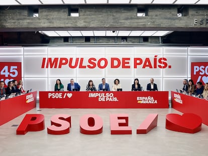 Reunión de la ejecutiva federal del PSOE tras las elecciones vascas.