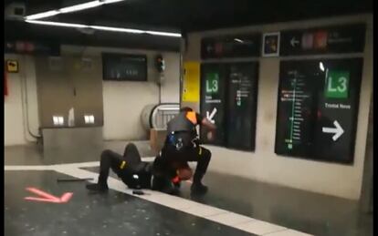 Una captura del vídeo de la pelea.