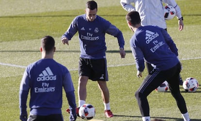 Lucas Vázquez en el entrenamiento antes del encuentro frente al Sevilla.