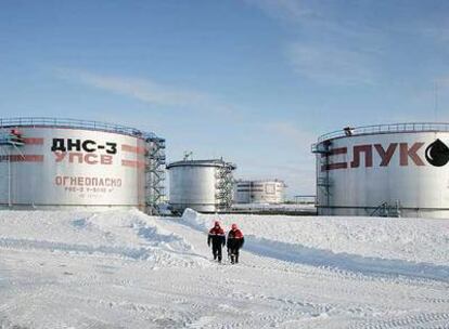 Instalaciones de Lukoil en Siberia.