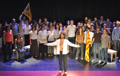 Uno de los momentos de la representaci&oacute;n de la &oacute;pera &#039;Magda&#039; en el Teatro Principal de Barcelona. 