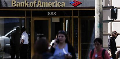 Sucursal de Bank of America en Los Ángeles, este lunes.