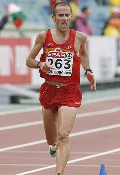 Julio Rey, ayer durante la maratón.