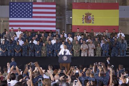 El Presidente de Estados Unidos, Barack Obama, durante su visita a la base militar de Rota en Cádiz.