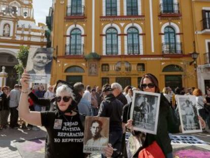 La hermandad de la Macarena, donde está enterrado el general golpista, espera al desarrollo de la ley para sacar sus restos