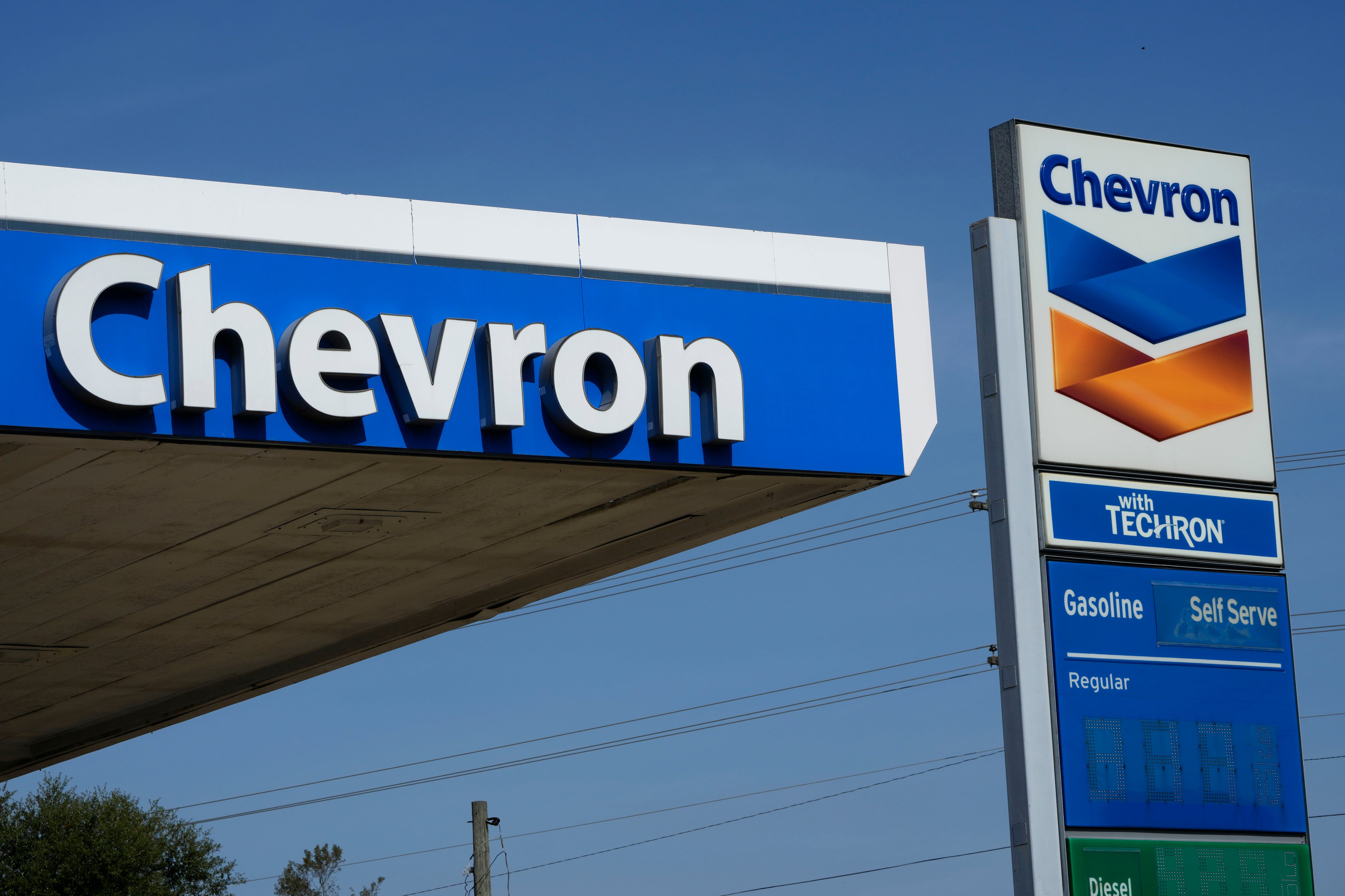 Estados Unidos se plantea permitir a Chevron que opere de nuevo en Venezuela con limitaciones