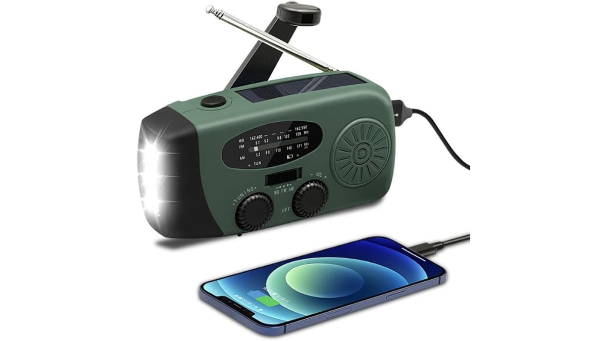 Radio de emergencia con manivela.