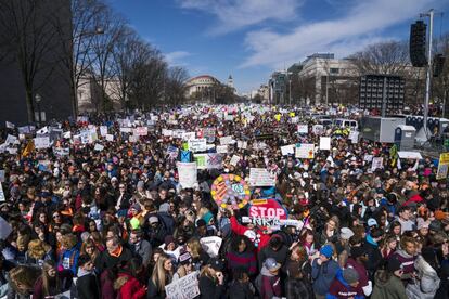 Milhares de pessoas durante a marcha na cidade de Washington.