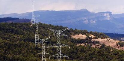 Torres de Muy Alta Tensión en Taradell, Osona.