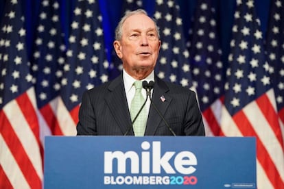 El precandidato presidencial Michael Bloomberg, dueño de la agencia Bloomberg. 