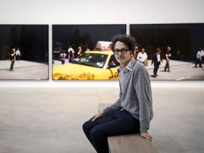 El fot&oacute;grafo Paul Graham en la presentaci&oacute;n de su exposici&oacute;n &#039;La blancura de la ballena&#039; en Bombas Gens Centre d&#039;Art de Valencia