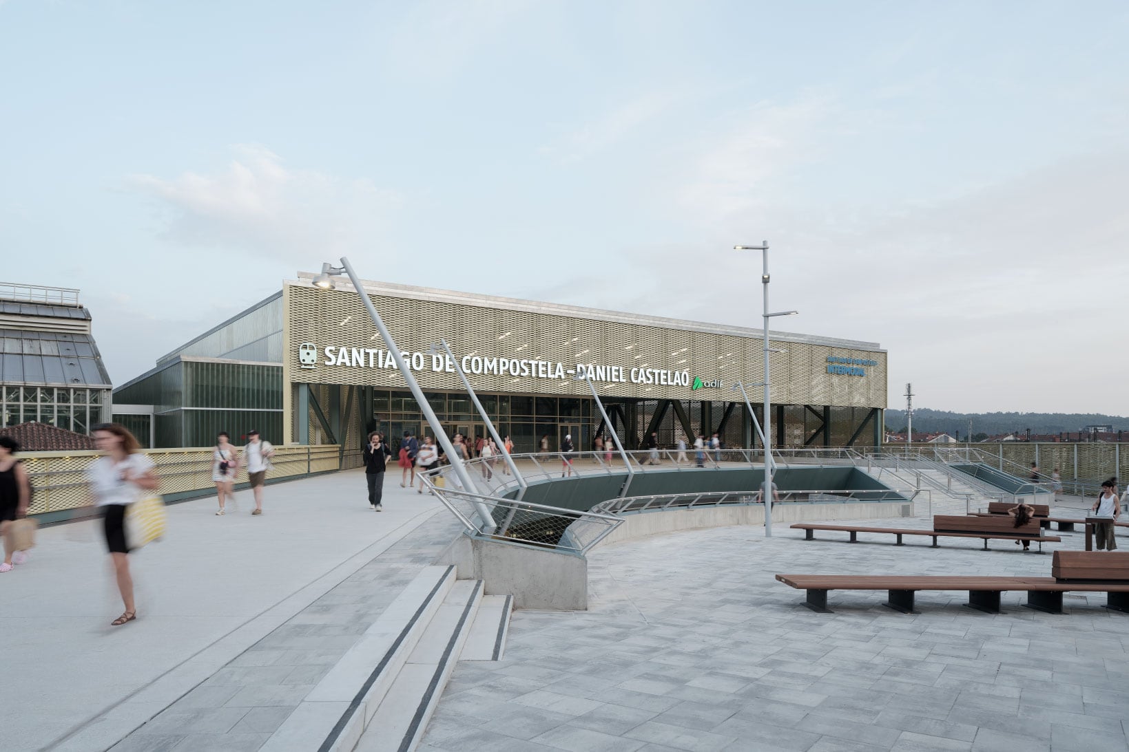 Una estación que repara la ciudad