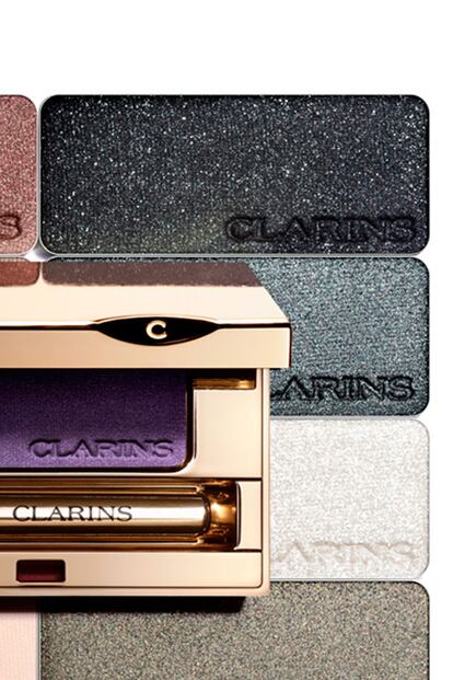 Sombras minerales de efecto seco y mojado de larga duración de Clarins. Las tienes en una amplísima variedad de colores y cuesta cada una 17 euros.