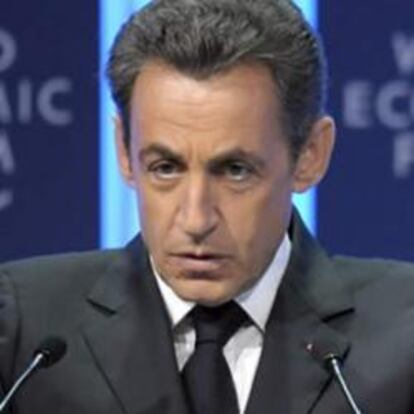 El presidente francés, Nicolas Sarkozy, participa en el Foro Económico Mundial en la estación alpina de Davos.