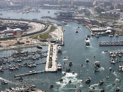 Vista a&eacute;rea de la nueva d&aacute;rsena del puerto en 2008. 