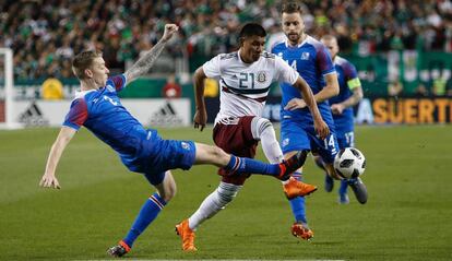 Gallardo, durante un amistoso contra Islandia.