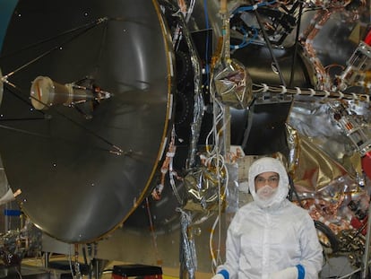 La costarricense Sandra A. Cauffman en la NASA.