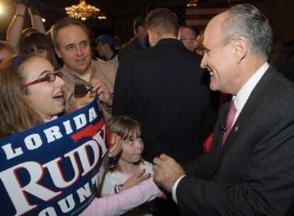 Rudy Giuliani hace campaña en Florida