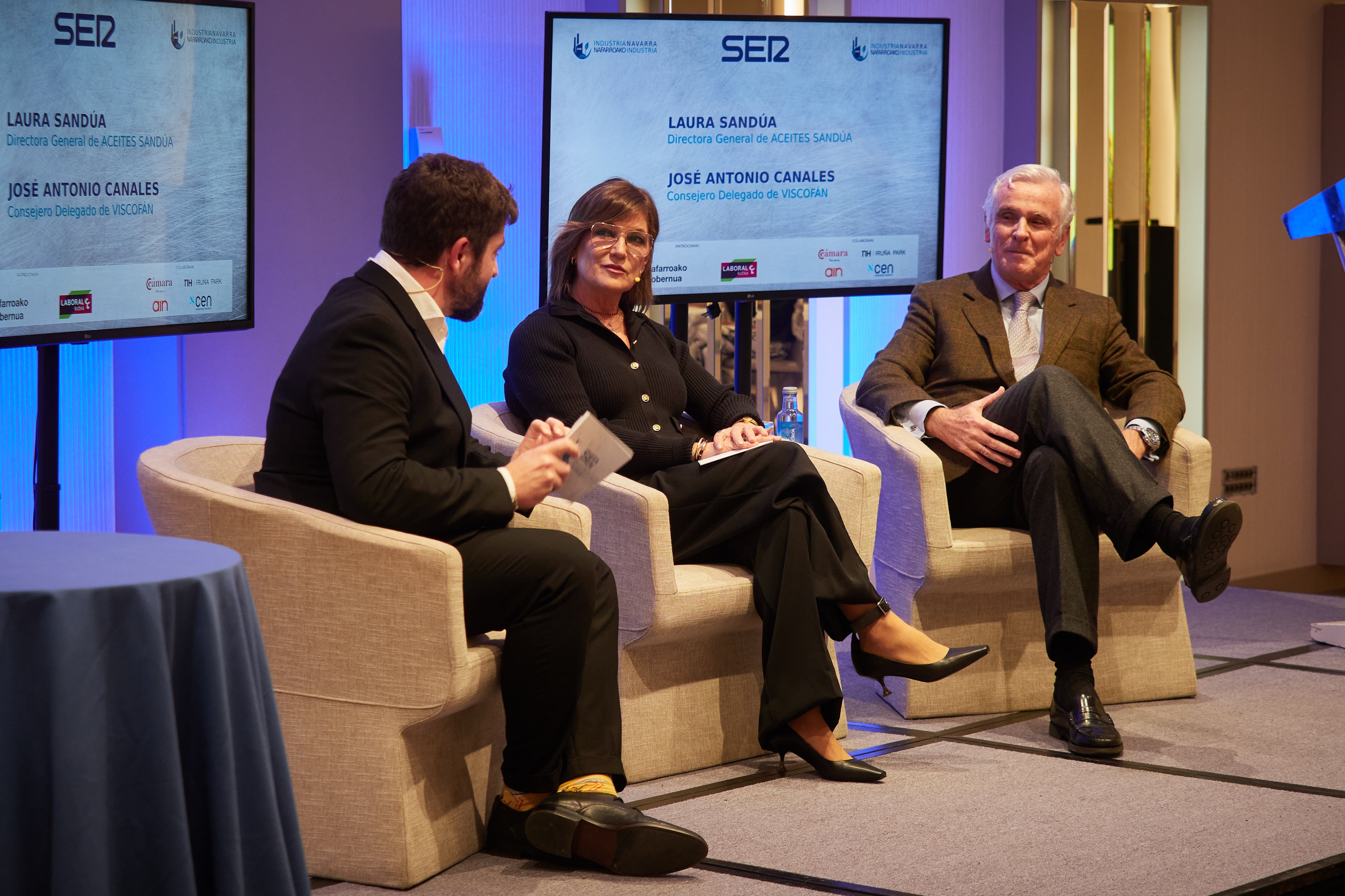 Javier Lorente, Laura Sandúa y José Antonio Canales debatieron sobre los problemas que afrontan las firmas.